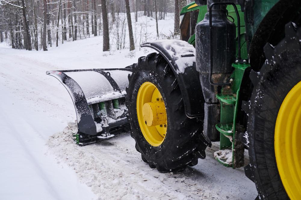 Benefits of Snow Removal Services for Commercial Spaces
